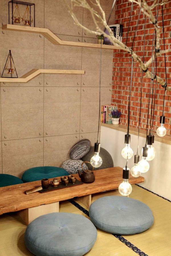 Bird Series B&B&Hostel複合式民宿#本國旅客須先匯款 Tainan Buitenkant foto