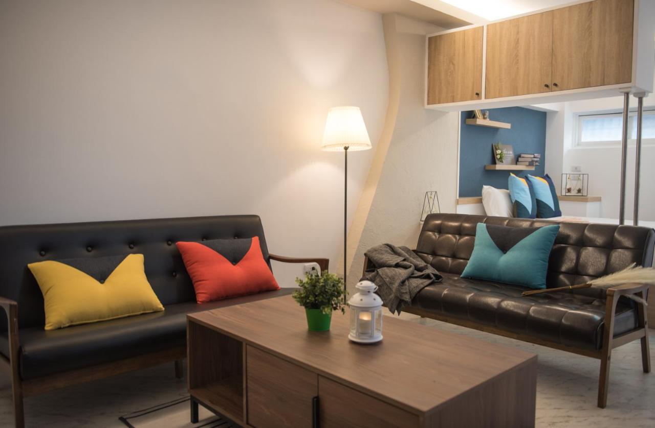 Bird Series B&B&Hostel複合式民宿#本國旅客須先匯款 Tainan Buitenkant foto